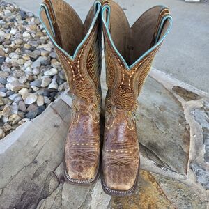 Ariat Brown and Turquoise Heeled Boots